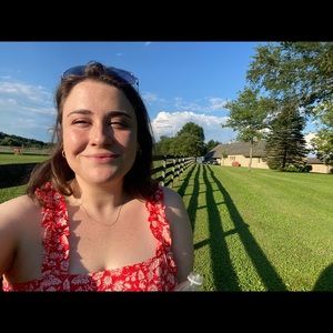 Meet your Posher, Rachel